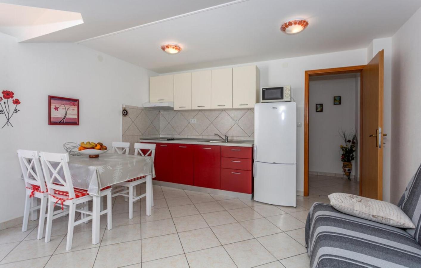 Guest House Lucija Banjol Kültér fotó